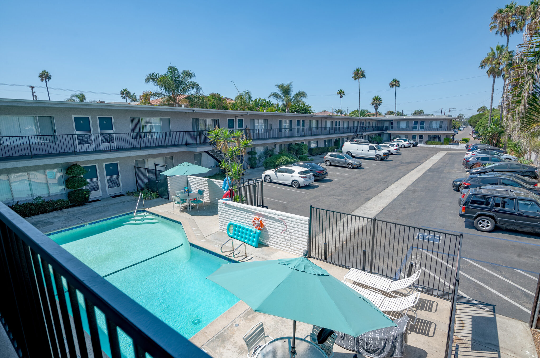 Carlton Apartments – Ashcraft Investments Company, Inc.